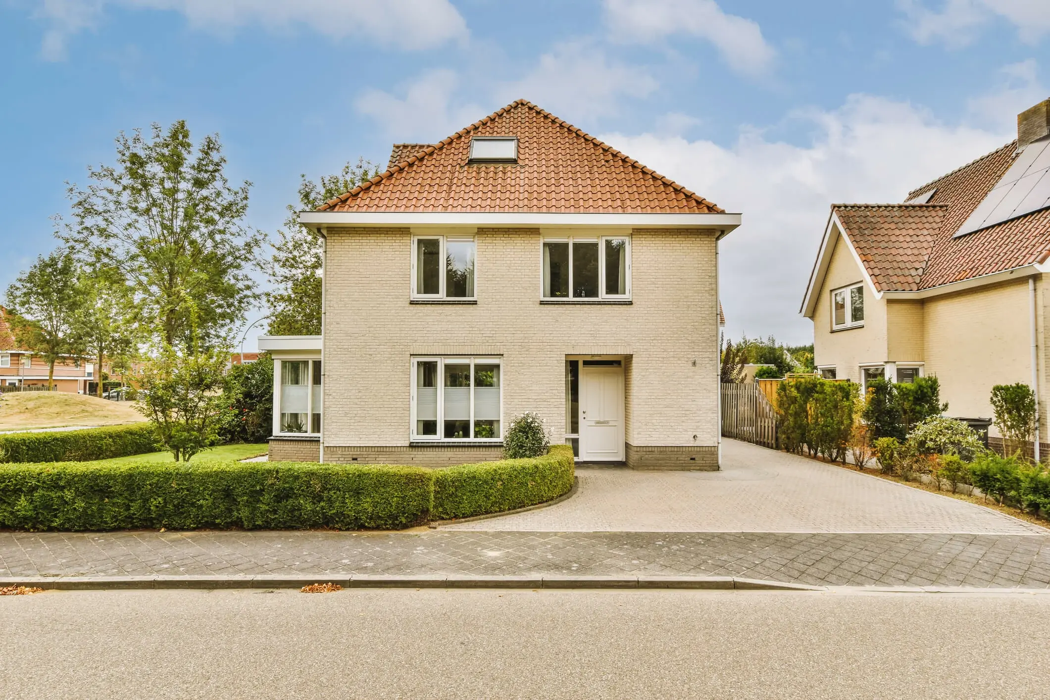Acheter une maison frais de notaire : investissez dans le neuf