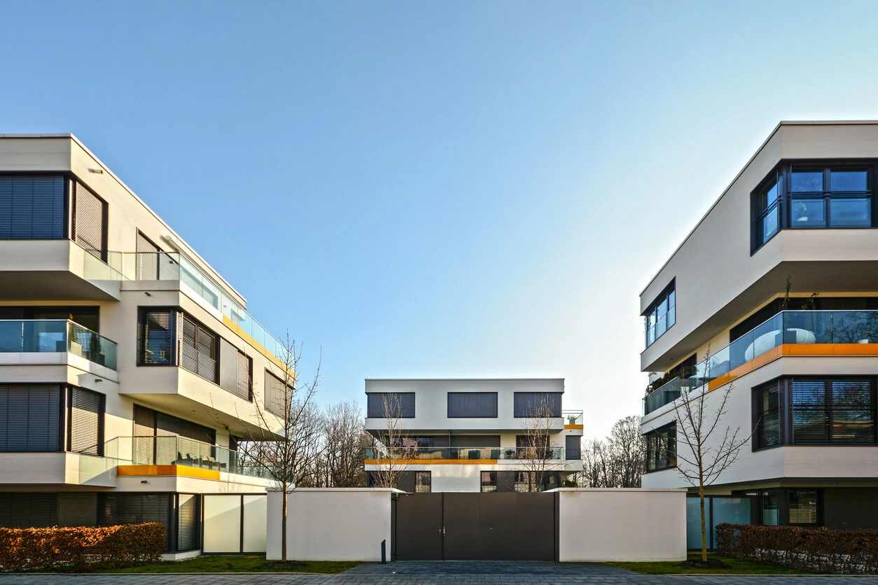 Comment investir dans l'immobilier sans apport personnel : à quoi s'attendre ?